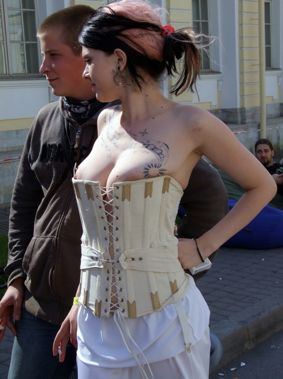 Corset downblouse